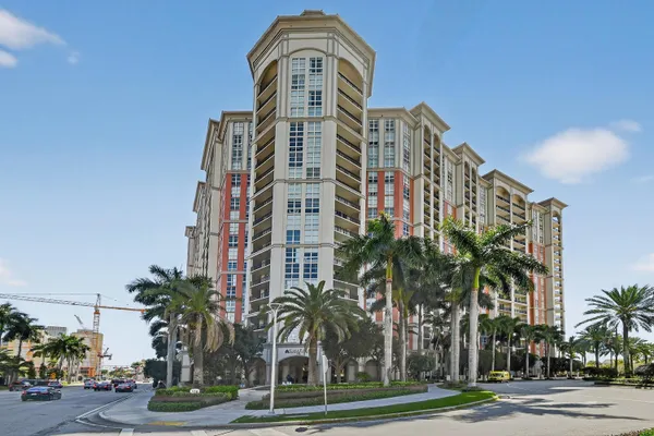 $4,250 | 550 Okeechobee Boulevard, Unit MPH07, West Palm Beach, FL 33401