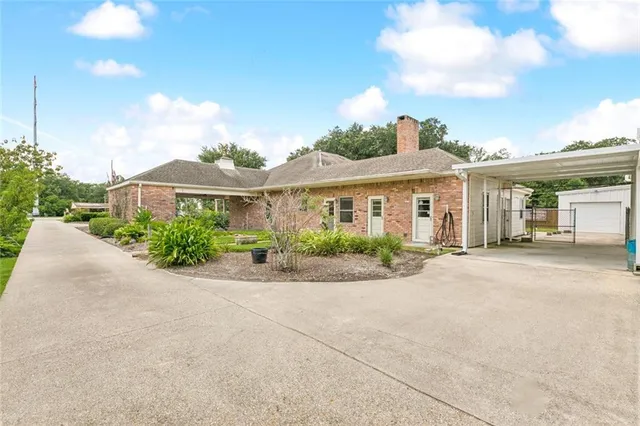 $3,200 | 14085 23rd Highway, Belle Chasse, LA 70037