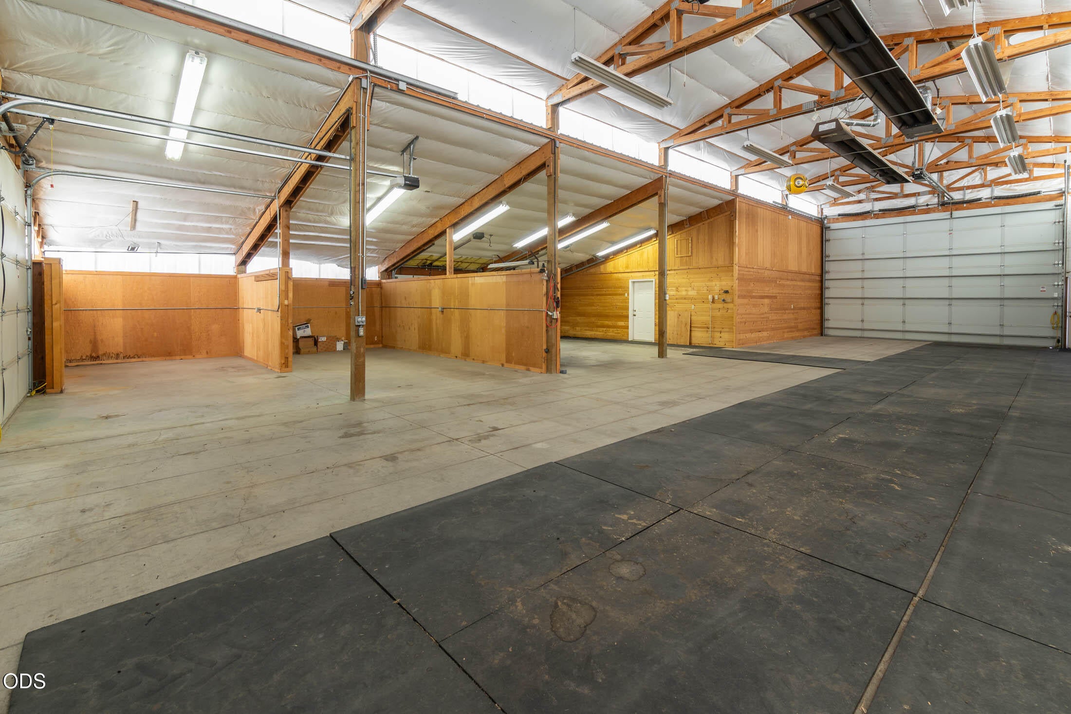 18975 Pinehurst Road Bend, OR 97703 - Photo 64 of 80 Gallery Image 64