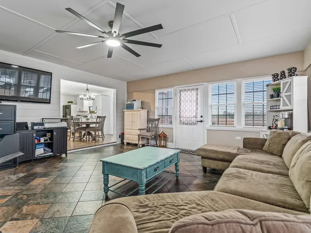 $789,000 | 289 Mockingbird Lane, Chattahoochee, FL 32324