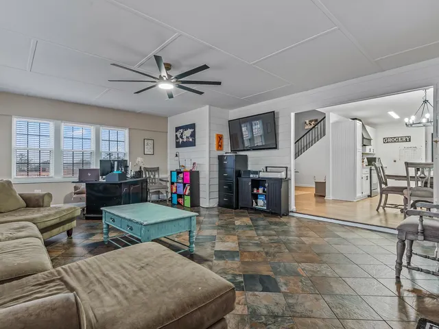 $789,000 | 289 Mockingbird Lane, Chattahoochee, FL 32324