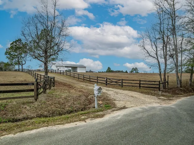 $789,000 | 289 Mockingbird Lane, Chattahoochee, FL 32324