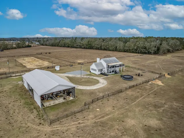 $789,000 | 289 Mockingbird Lane, Chattahoochee, FL 32324