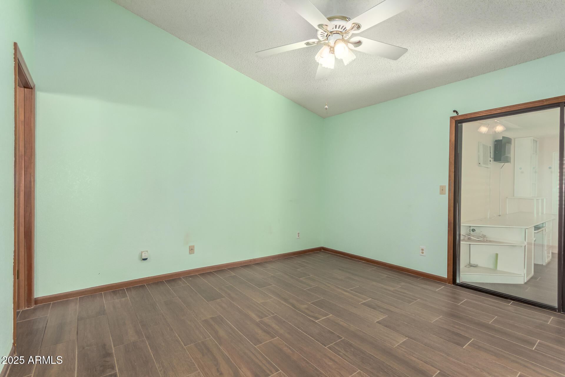 542 South Higley Road, Unit 3 Mesa, AZ 85206 - Photo 12 of 33