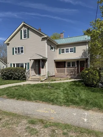 $1,700 | 326 North Main Street, Unit A, North Brookfield, MA 01535
