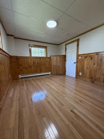 $1,700 | 326 North Main Street, Unit A, North Brookfield, MA 01535