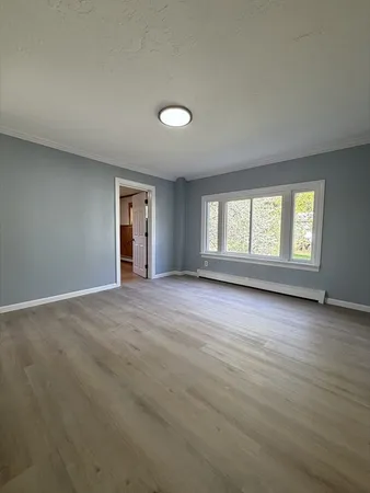 $1,700 | 326 North Main Street, Unit A, North Brookfield, MA 01535