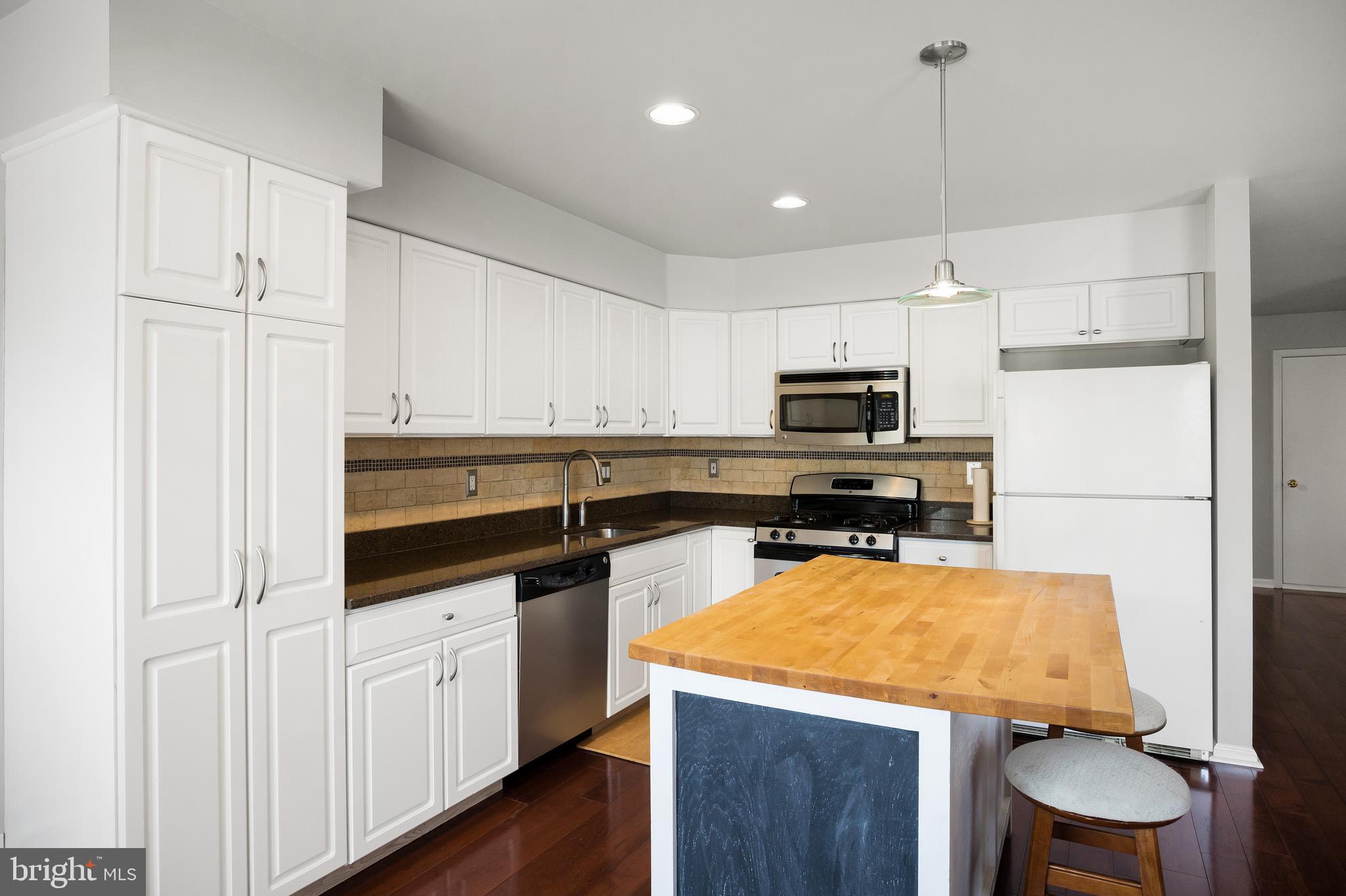 26 Stokes Road Mount Laurel, NJ 08054 - Photo 13 of 34 Kitchen