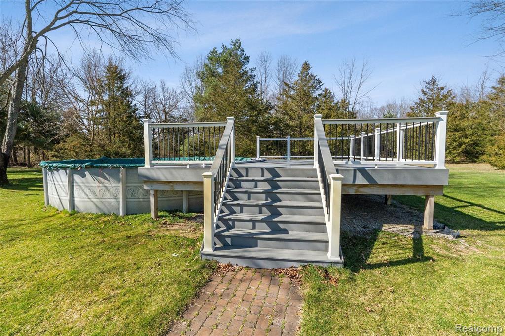 9346 Farley Road Pinckney, MI 48169 - Photo 60 of 68