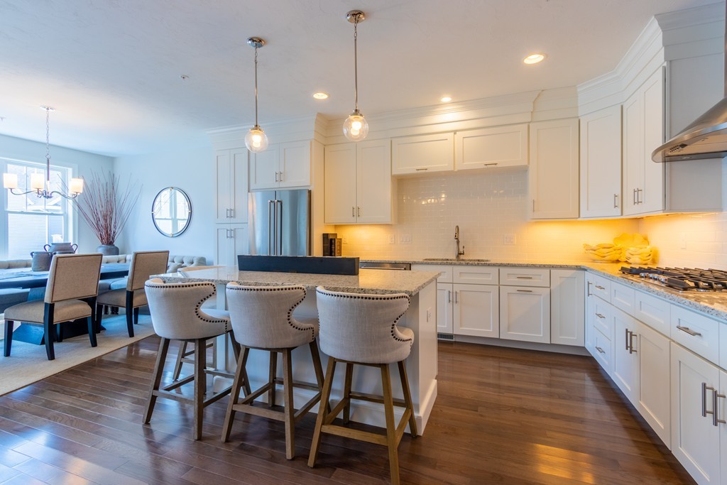 80 Brookview Road Franklin, MA 02038 - Photo 2 of 8