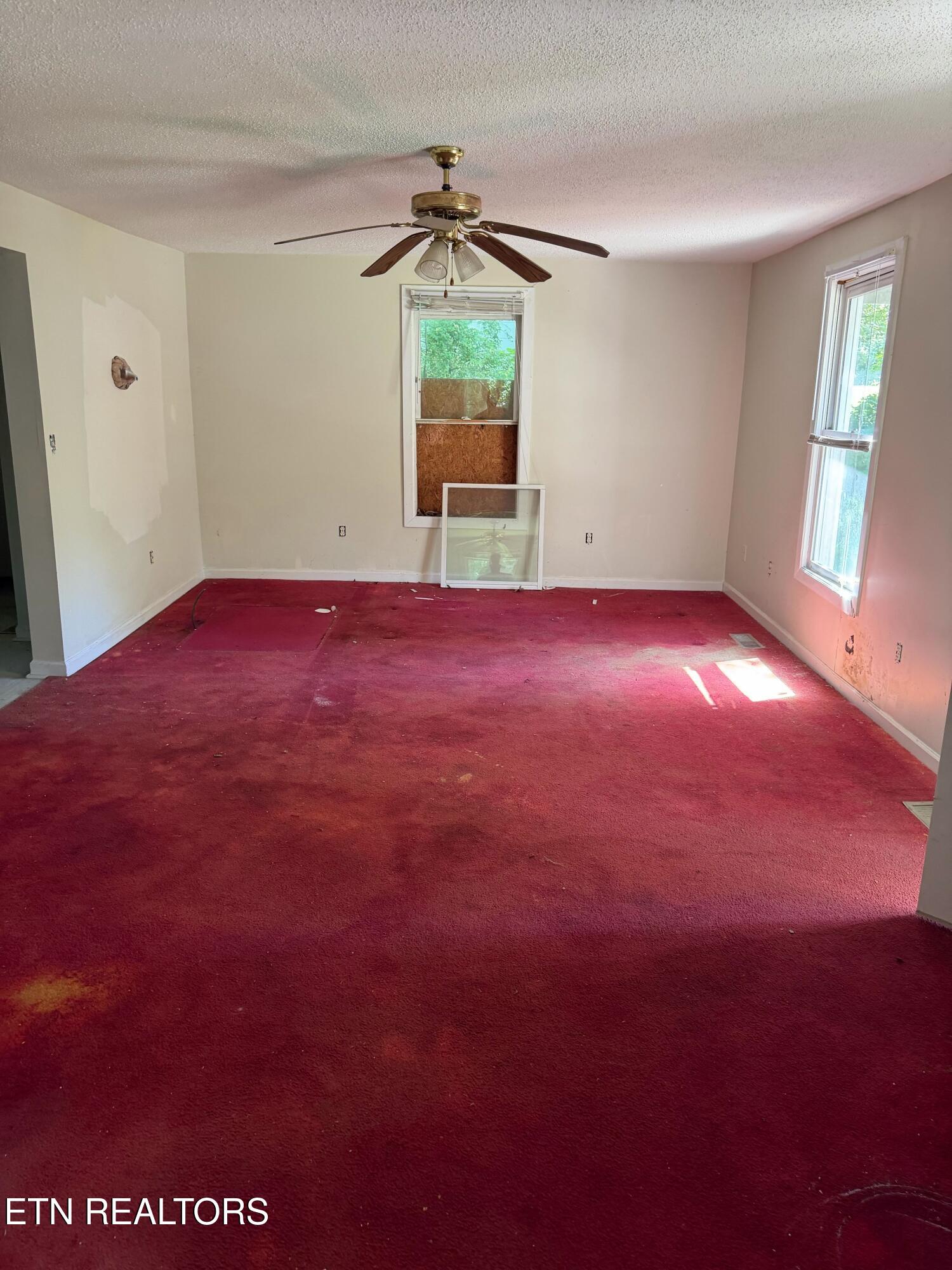 835 Spring Drive Southwest Knoxville, TN 37920 - Photo 5 of 10 IMG_1191