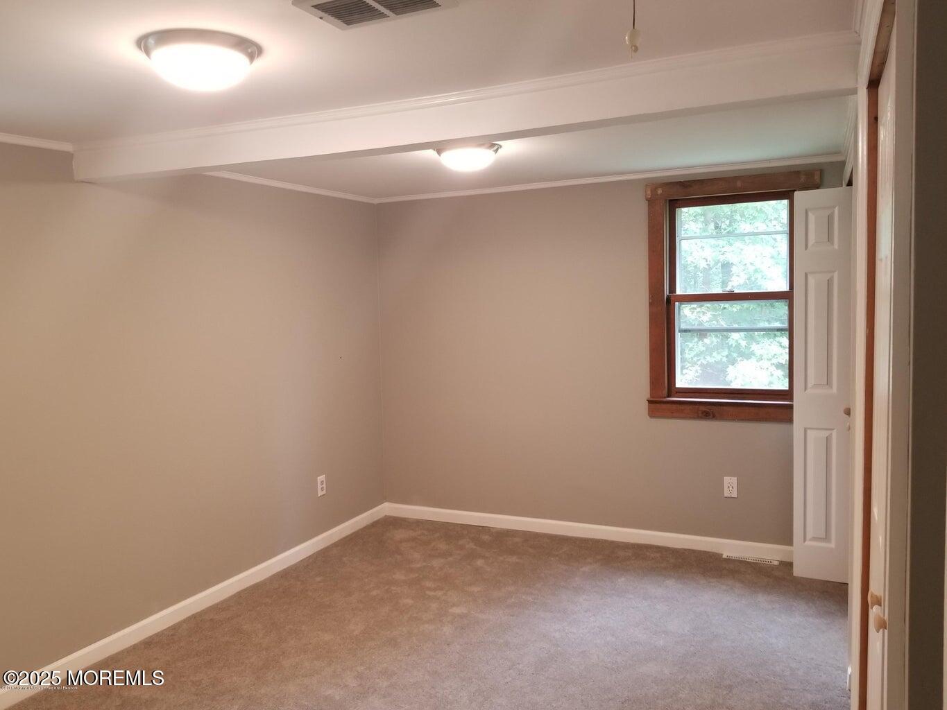 1139 Maxim Southard Road Howell, NJ 07731 - Photo 4 of 9 20180914164535836440000000-o