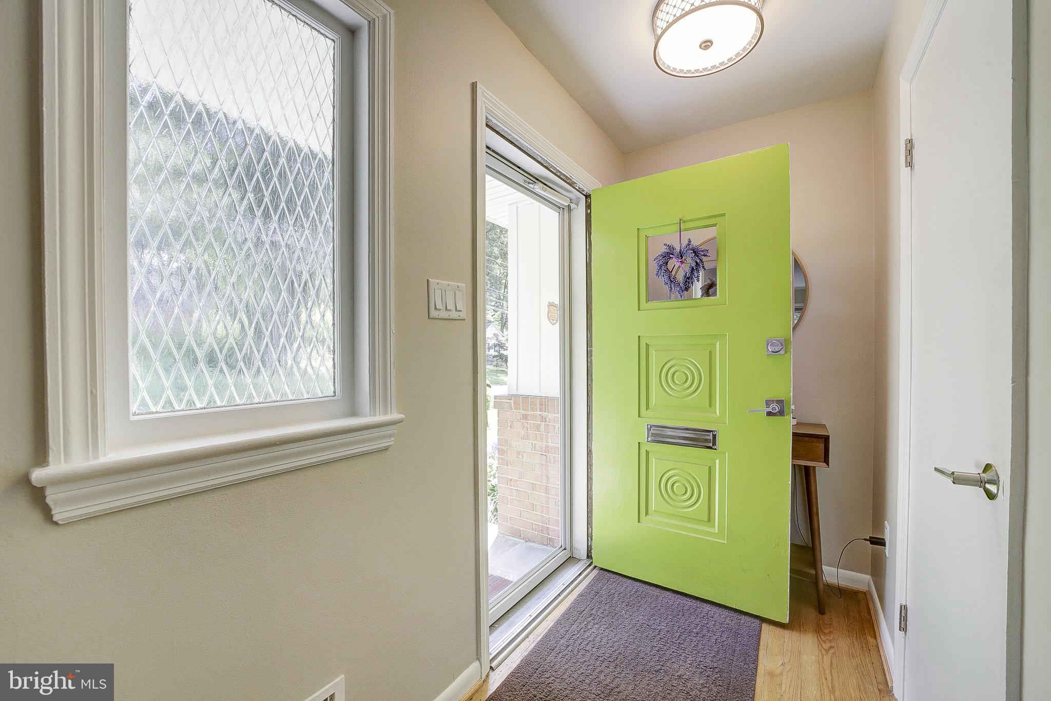 11436 Mapleview Drive Silver Spring, MD 20902 - Photo 2 of 37