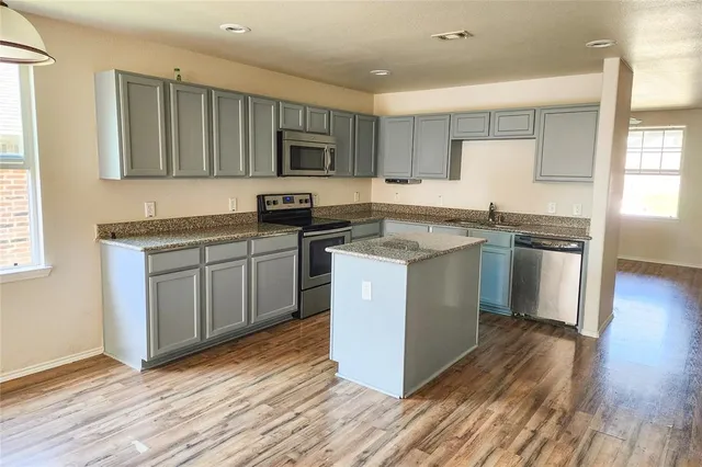 $2,500 | 13072 Sewanee Drive, Frisco, TX 75035