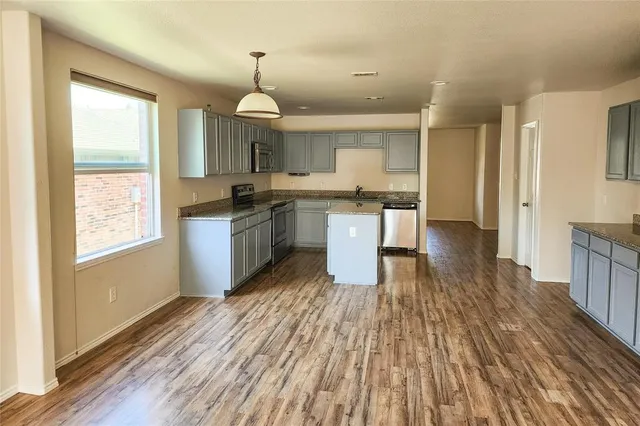 $2,500 | 13072 Sewanee Drive, Frisco, TX 75035