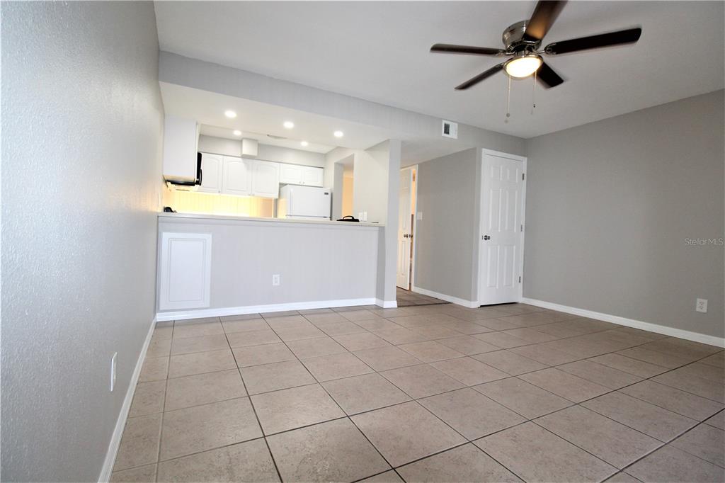 2739 Proctor Road, Unit 2739 Sarasota, FL 34231 - Photo 7 of 22