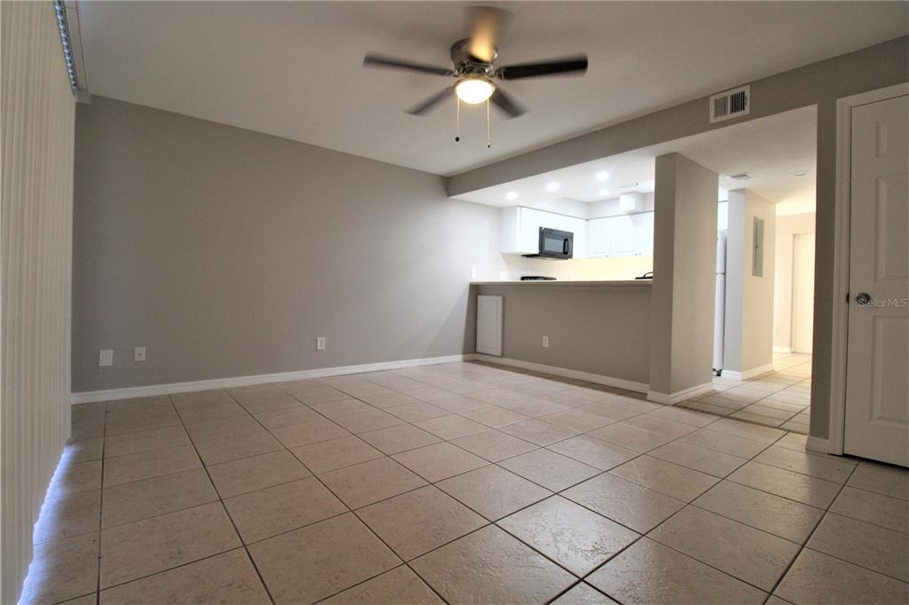 2739 Proctor Road, Unit 2739 Sarasota, FL 34231 - Photo 9 of 22