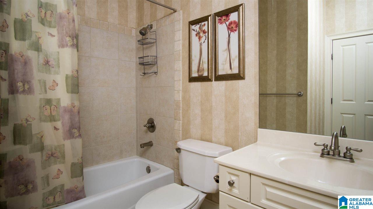 5703 Chestnut Trace Birmingham, AL 35244 - Photo 20 of 33