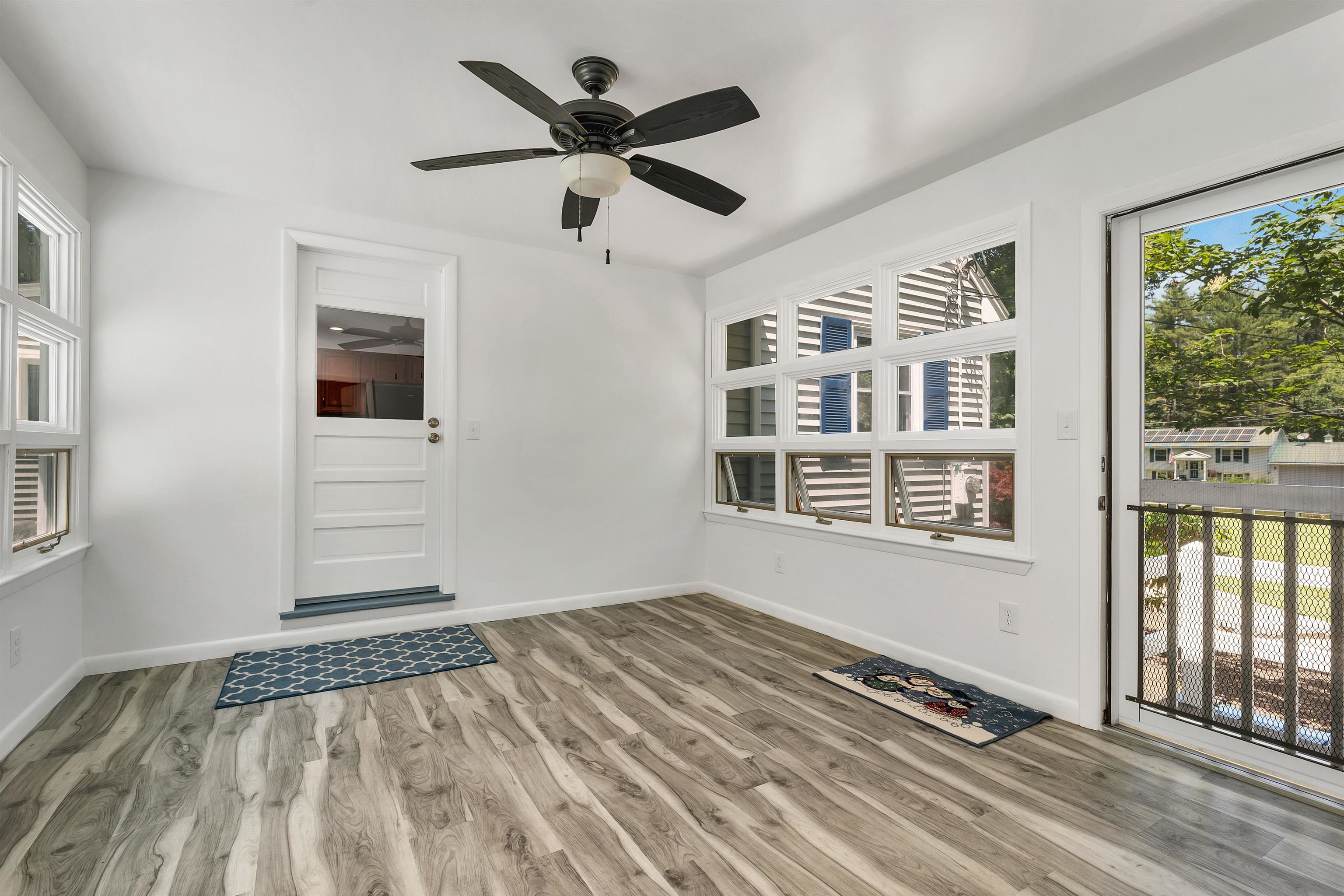 13 Evergreen Drive Bow, NH 03304 - Photo 4 of 36