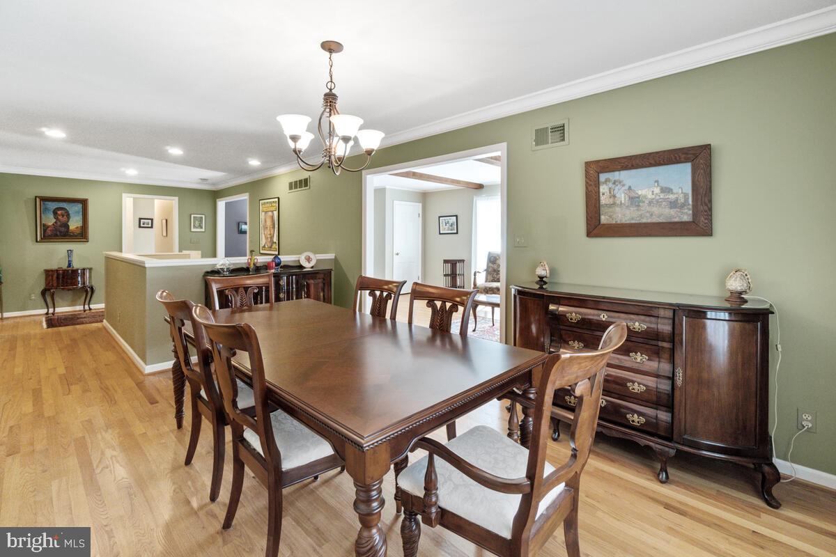 1016 Valewood Road Towson, MD 21286 - Photo 12 of 45 Dining Room