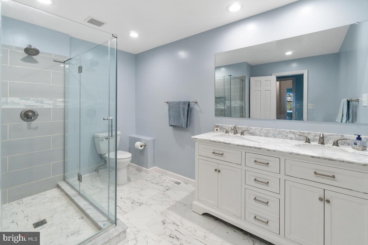 1016 Valewood Road Towson, MD 21286 - Photo 24 of 45 Master Bathroom