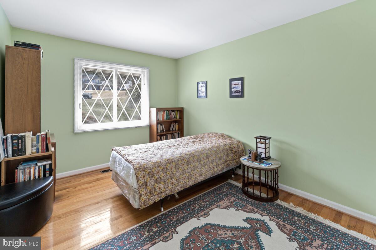 1016 Valewood Road Towson, MD 21286 - Photo 27 of 45 Bedroom