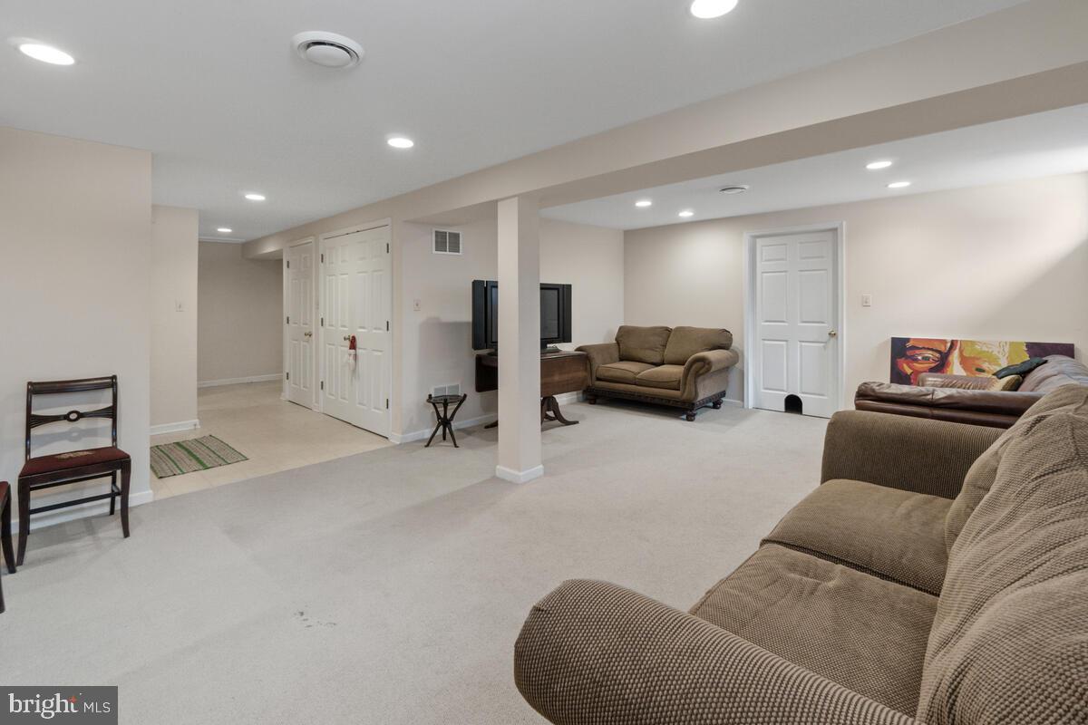 1016 Valewood Road Towson, MD 21286 - Photo 30 of 45 Lower Level Great Room