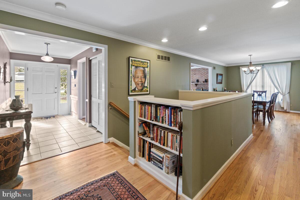 1016 Valewood Road Towson, MD 21286 - Photo 8 of 45 Interior