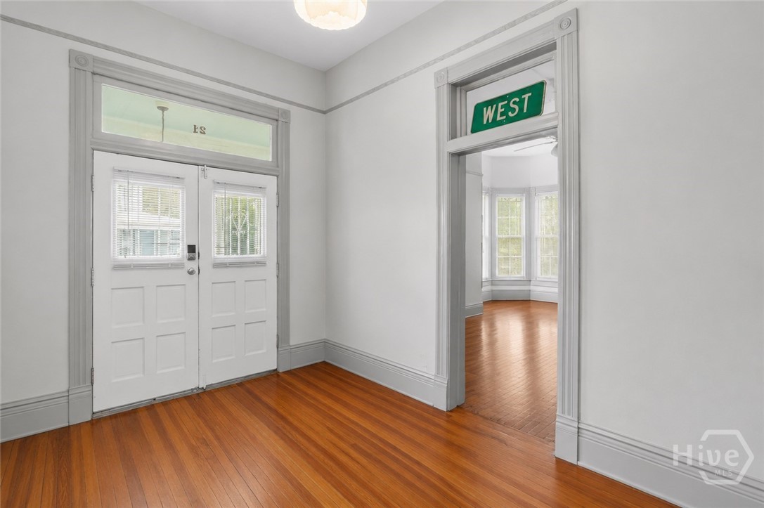 21 West 36th Street Savannah, GA 31401 - Photo 8 of 38