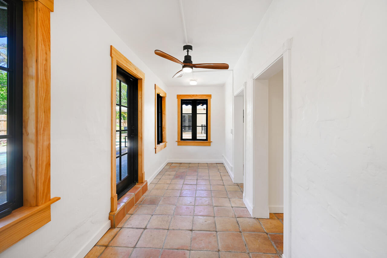 801 Hibiscus Street Boca Raton, FL 33486 - Photo 44 of 60 Guest-house-Living-Room.jpg