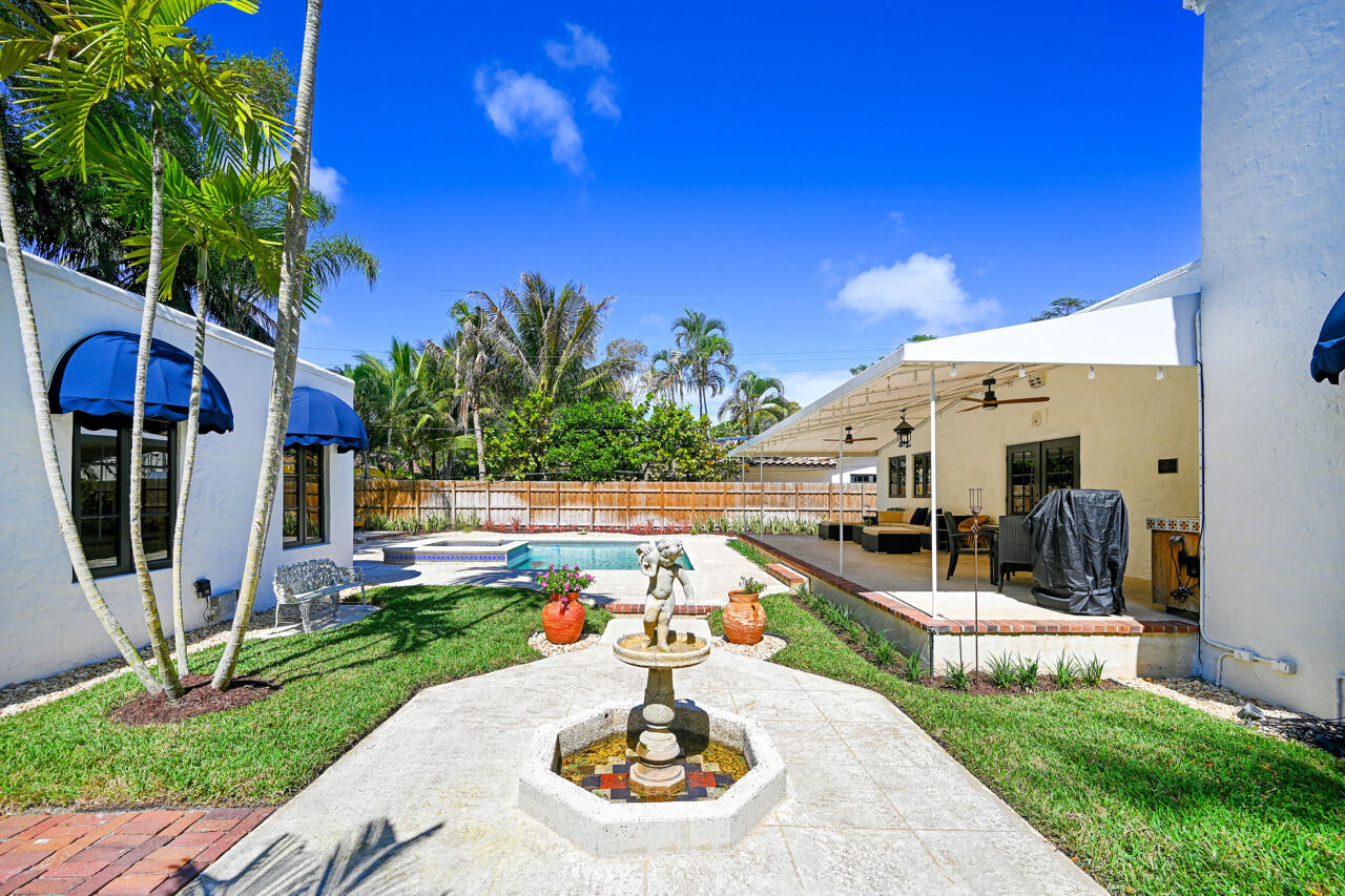 801 Hibiscus Street Boca Raton, FL 33486 - Photo 50 of 60 Backyard.jpg (2)