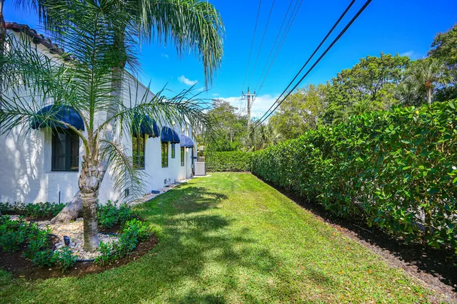 $2,250,000 | 801 Hibiscus Street, Boca Raton, FL 33486