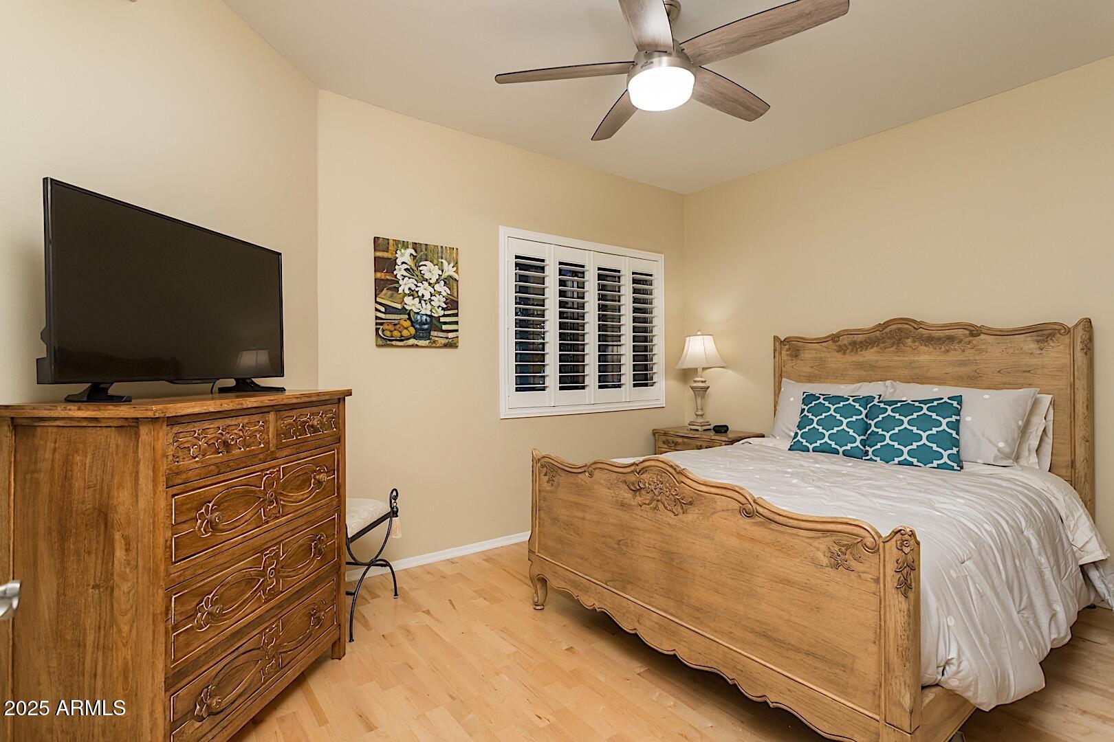 7609 East Indian Bend Road, Unit 2015 Scottsdale, AZ 85250 - Photo 11 of 17 Guest Bedroom