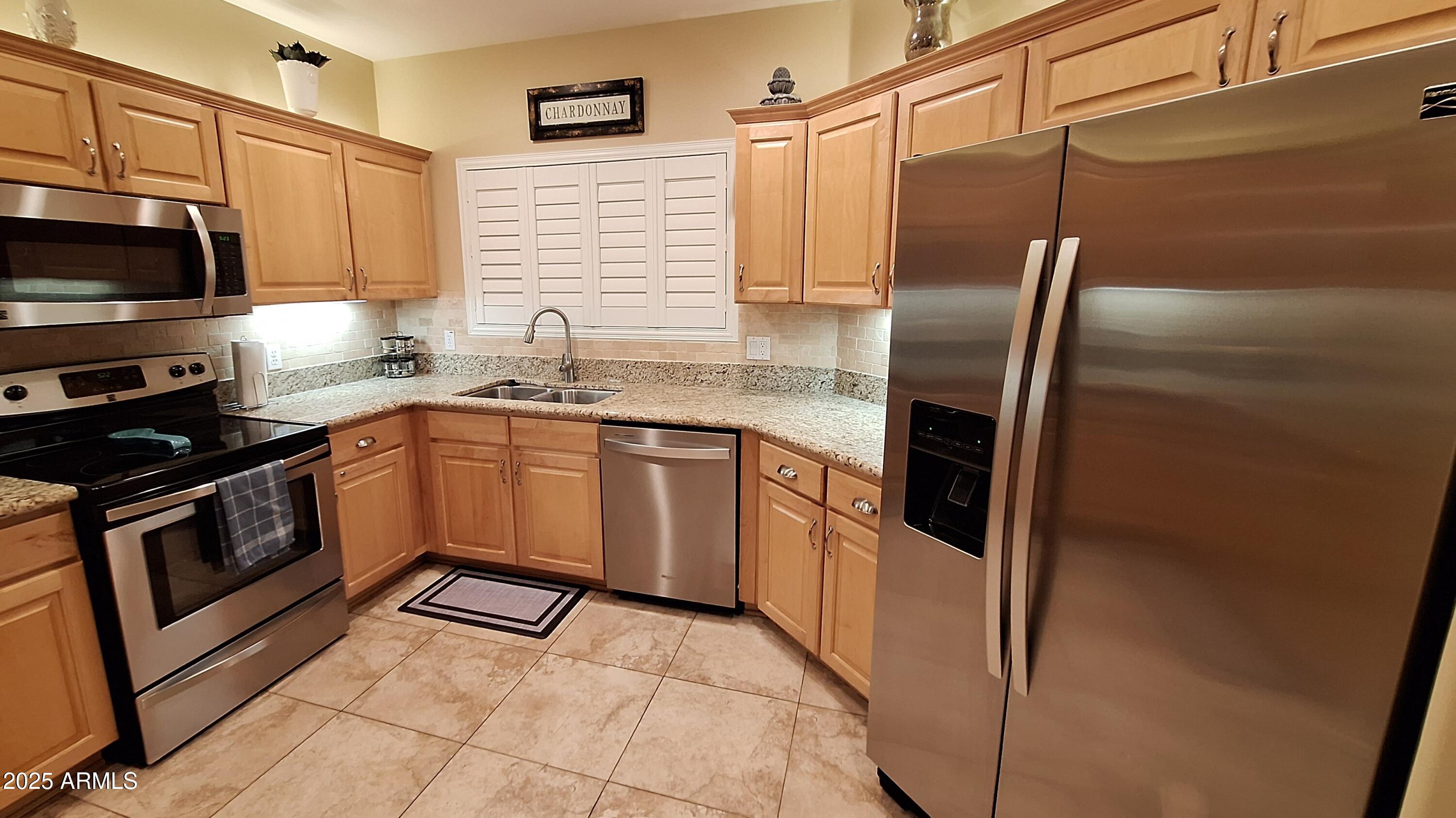 7609 East Indian Bend Road, Unit 2015 Scottsdale, AZ 85250 - Photo 6 of 17 Stainless Steal Appliances