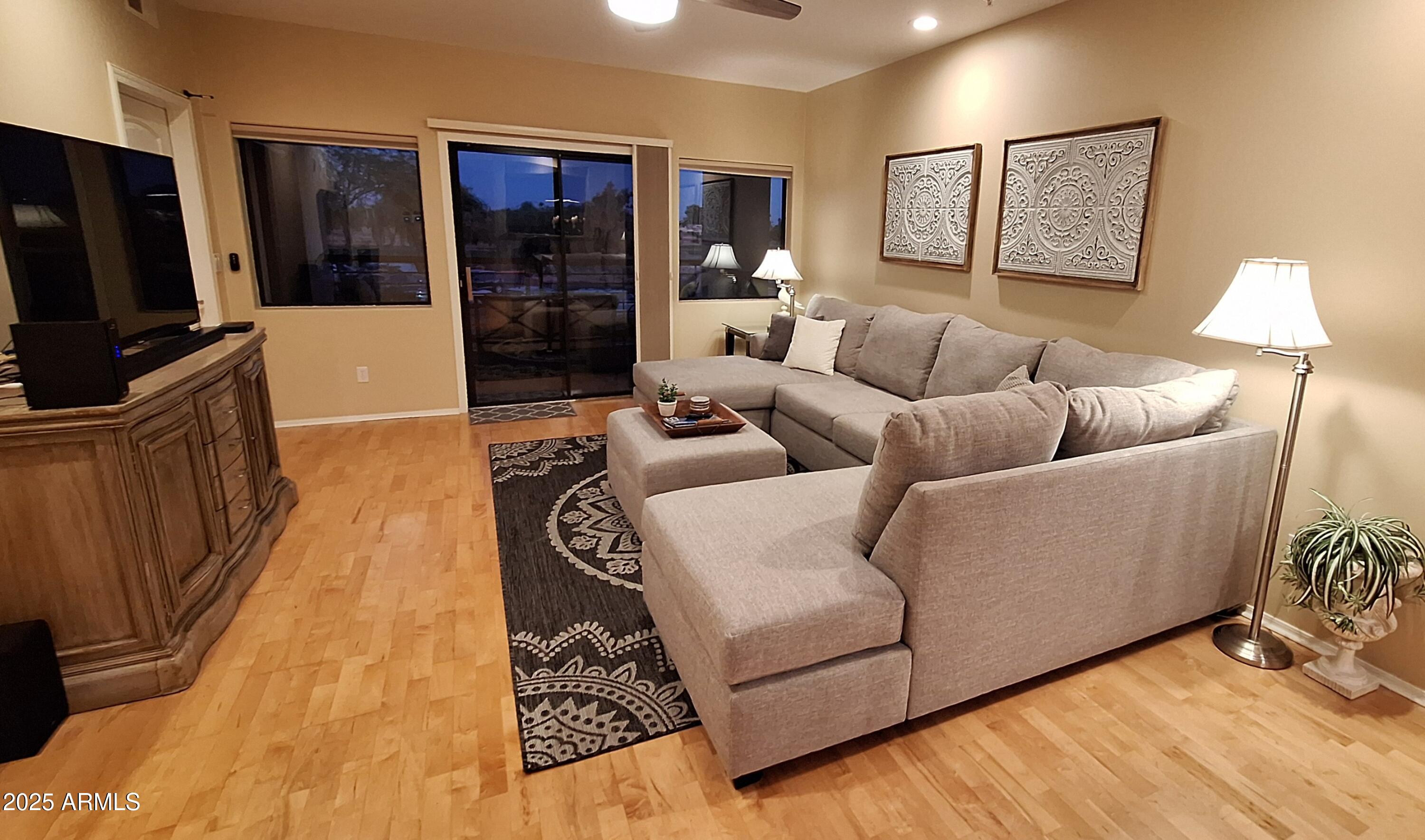 7609 East Indian Bend Road, Unit 2015 Scottsdale, AZ 85250 - Photo 7 of 17 Living Room Walkout Patio
