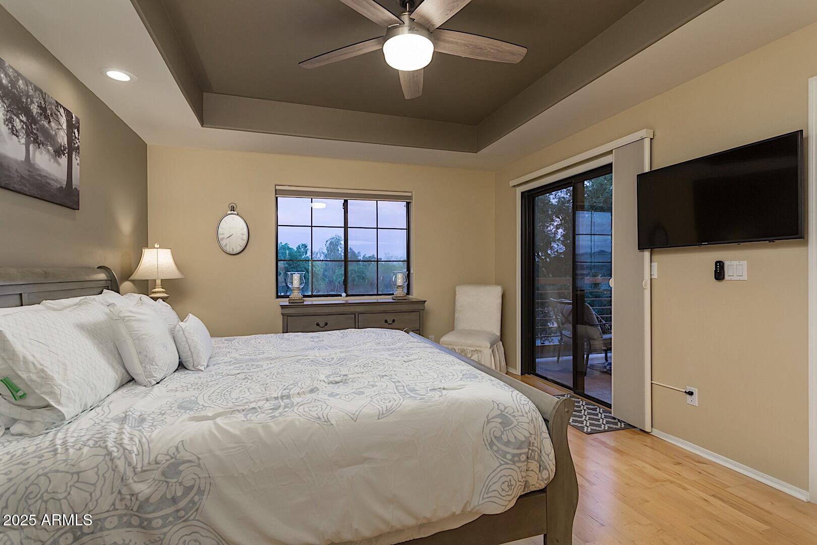7609 East Indian Bend Road, Unit 2015 Scottsdale, AZ 85250 - Photo 9 of 17 Primary Suite Balcony Access