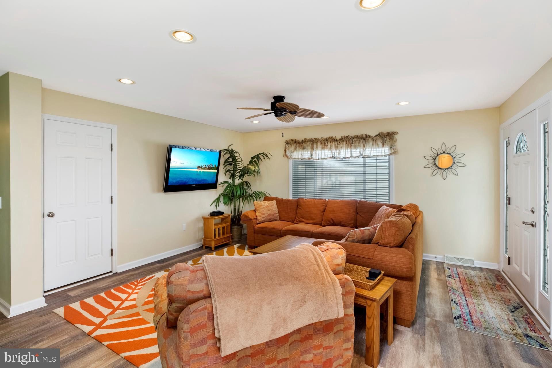 9916 Golf Course Road, Unit ROW B 4 Ocean City, MD 21842 - Photo 5 of 21 Gallery Image 5