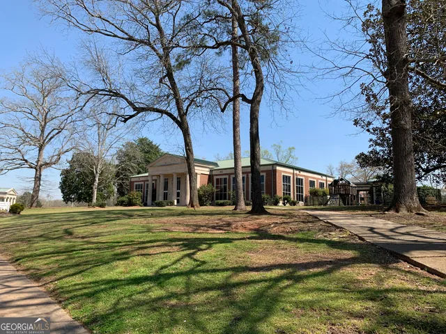 $895 | 713 A Jefferson Street, LaGrange, GA 30240