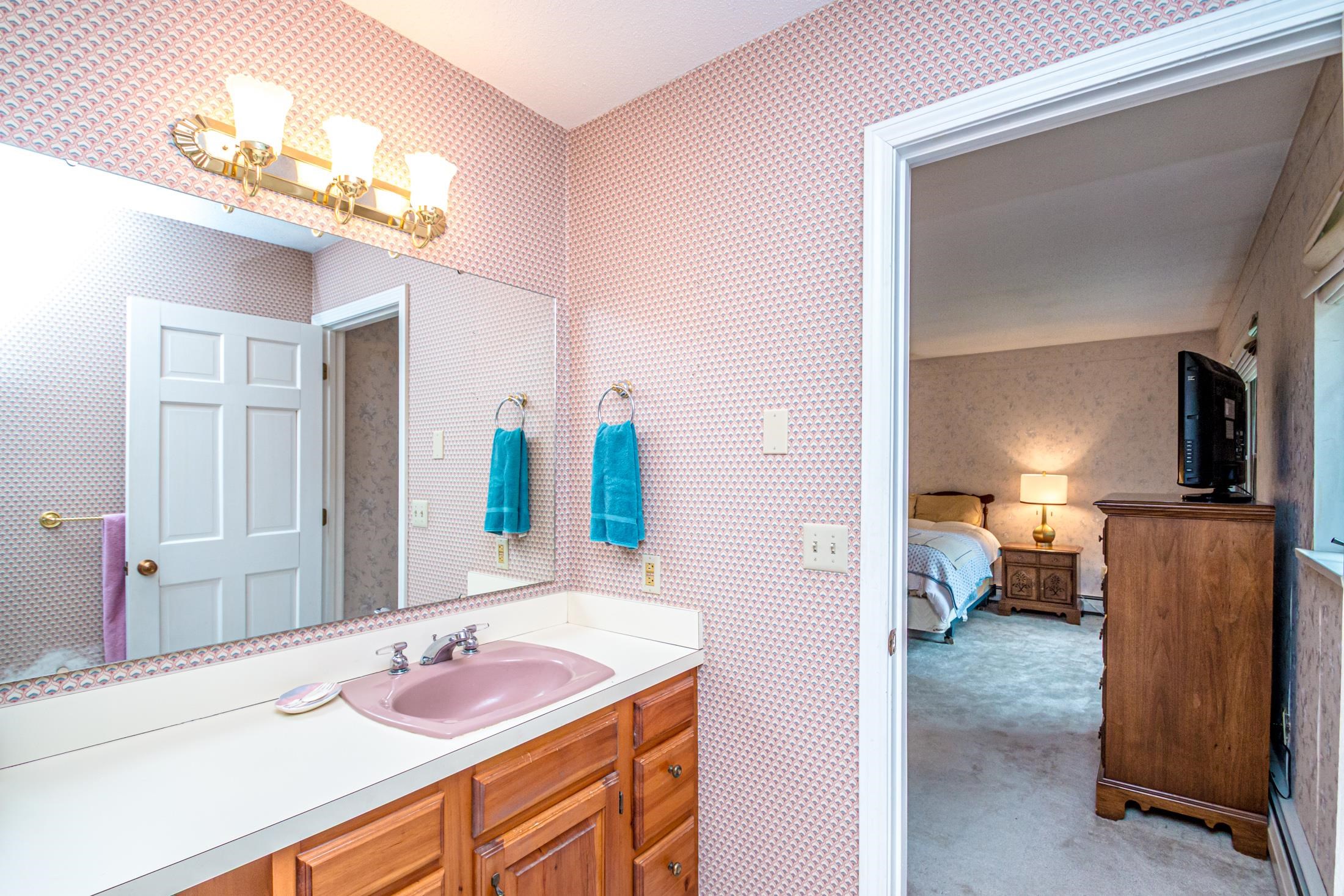 45 Wildflower Trail, Unit 9 Conway, NH 03860 - Photo 31 of 42