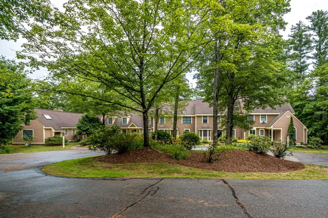 $469,000 | 45 Wildflower Trail, Unit 9, Conway, NH 03860