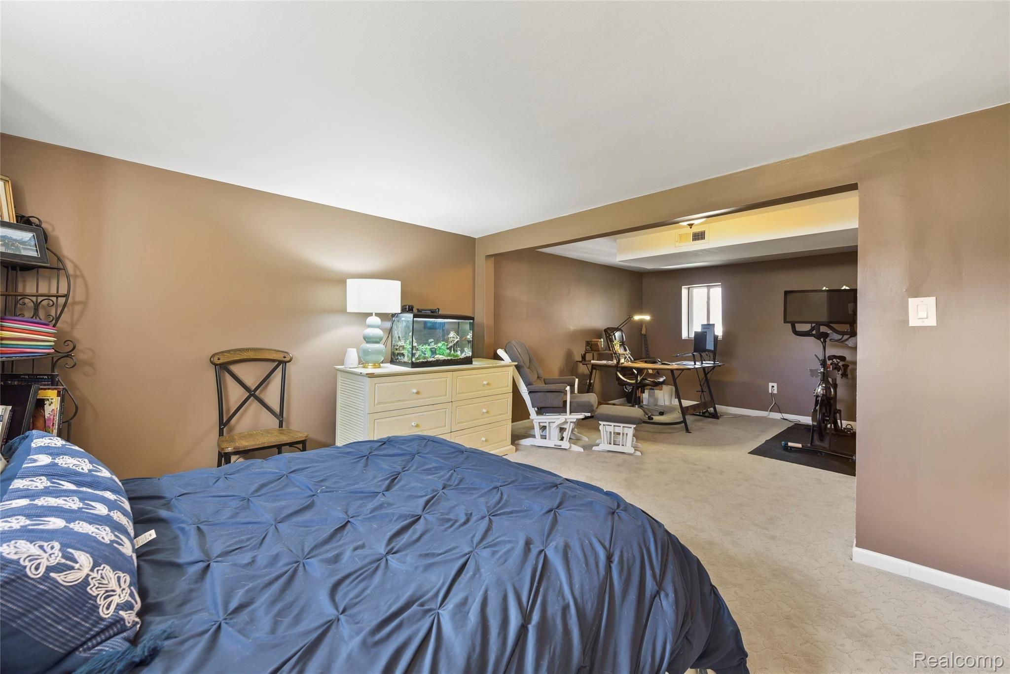 1489 Walton Blvd. Rochester, MI 48309 - Photo 21 of 30 DSC_2252.jpg