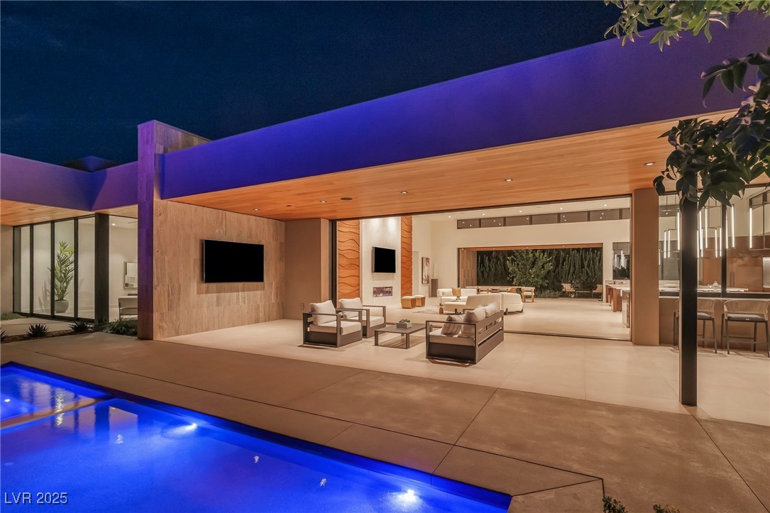 6 Rockmount Court Henderson, NV 89012 - Photo 39 of 43