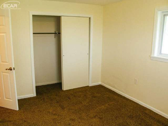 17515 Colvin Road St. Charles, MI 48655 - Photo 7 of 11 20452536-6.JPG