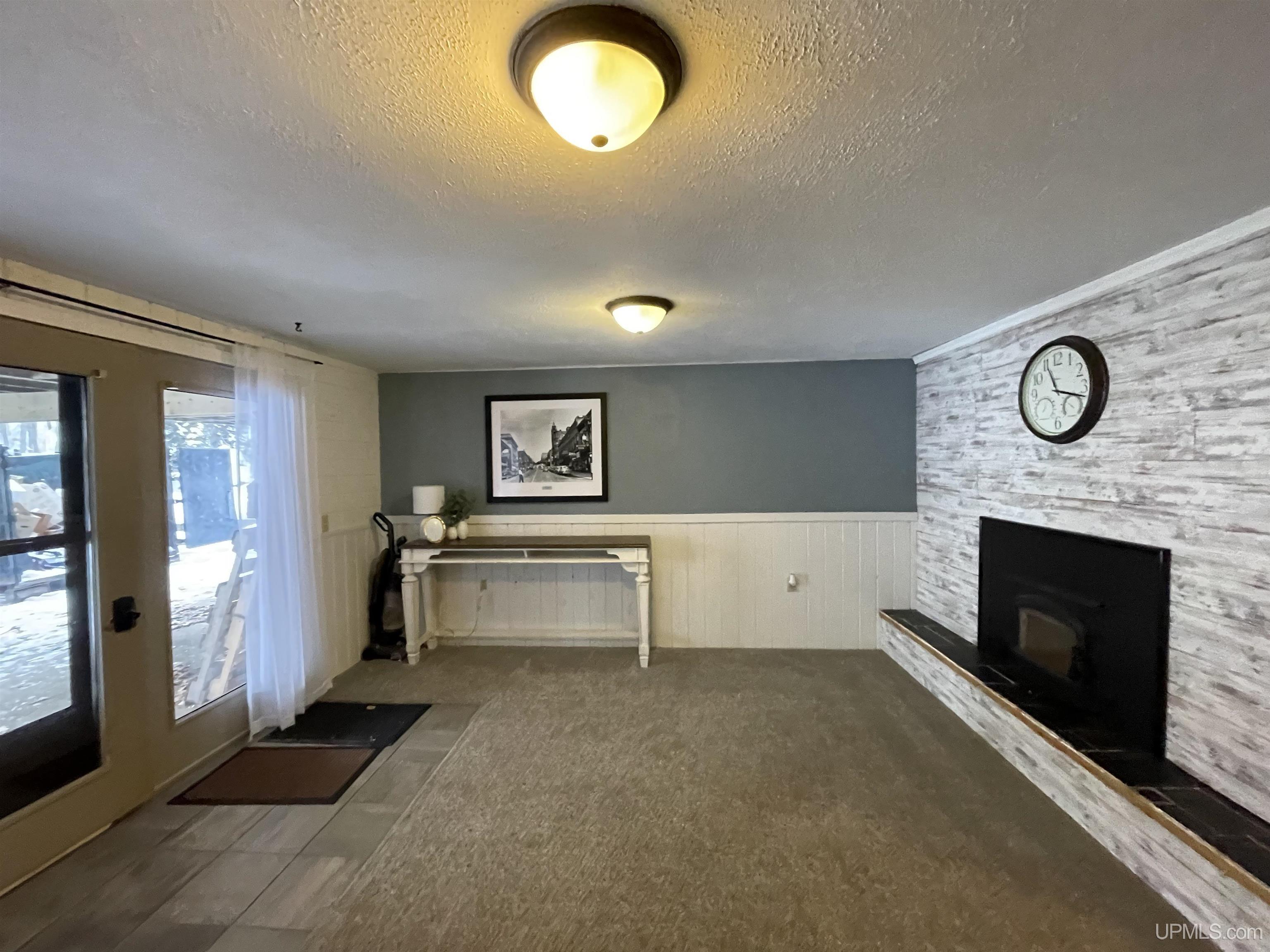 804 Lasalle Road Marquette, MI 49855 - Photo 5 of 61