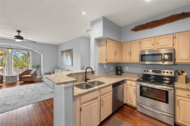 $2,395 | 23710 Walden Center Drive, Unit 305, Estero, FL 34134