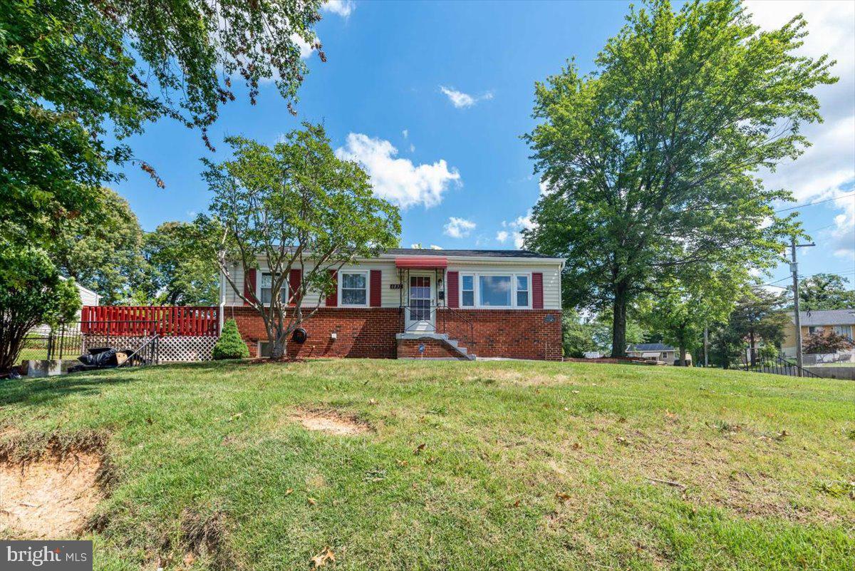 6832 Barton Road Hyattsville, MD 20784 - Photo 2 of 35 Gallery Image 2