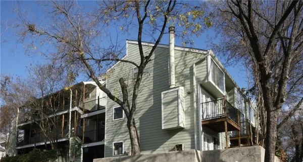 $1,020 | 1600 West Avenue, Unit 7, Austin, TX 78701