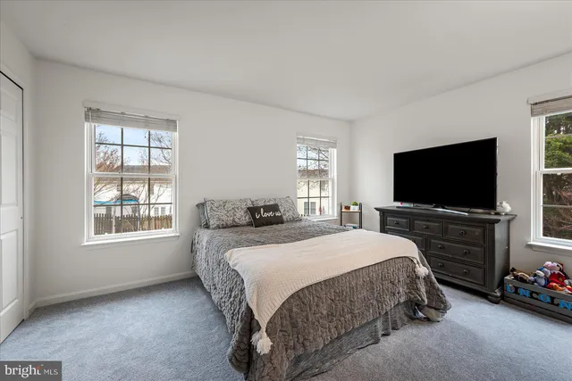 $625,000 | 28 Basalt Drive, Fredericksburg, VA 22406