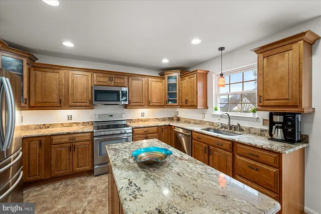 $625,000 | 28 Basalt Drive, Fredericksburg, VA 22406