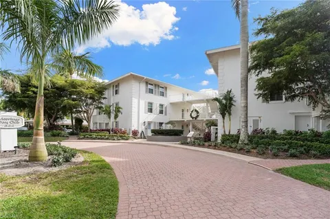 $1,250,000 | 322 Harbour Drive, Unit 103A, Naples, FL 34103